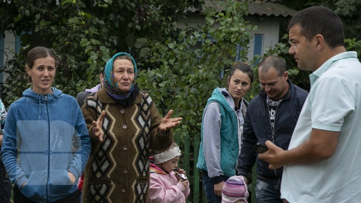 Locals of Grigorăuca blocked traffic as a sign of protest (photo report)