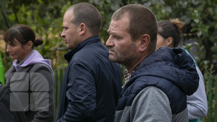 Locals of Grigorăuca blocked traffic as a sign of protest (photo report)