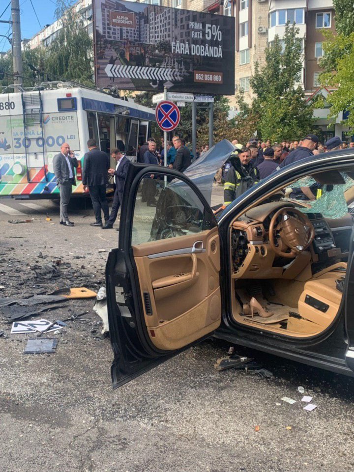 Witness on Porsche car female driver: She was speeding up, she was flying!