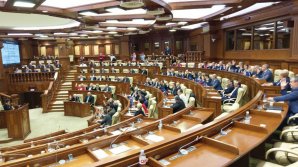 Parliament rejects motion on government's health policies