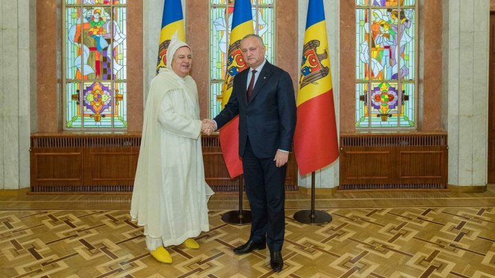 Igor Dodon received letters of accreditation from seven ambassadors