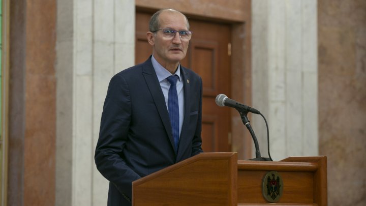 New cabinet of ministers led by PM Ion Chicu takes oath (photos)