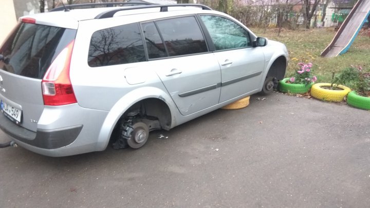 Bad luck for a driver in Chisinau overnight!