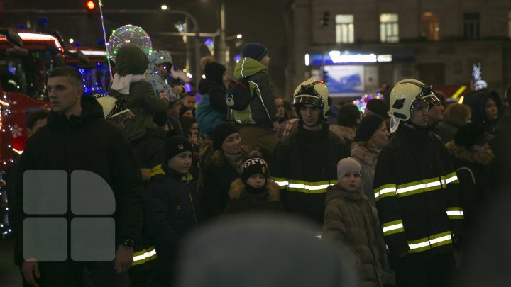 Christmas Caravan of Rescuers and Firefighters set off its journey (photo report)