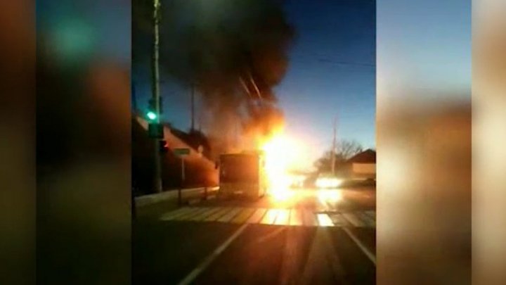 Bus with workers on board bursts into flames in a Transnistria's village (video)