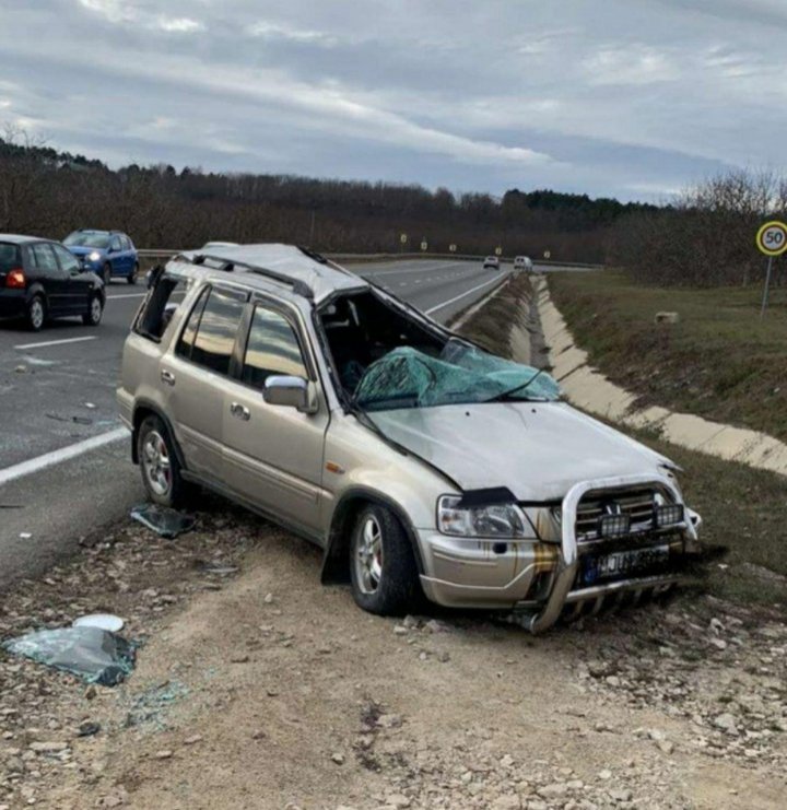 'Skid and overturn' accident on Orhei-Chişinău road (video)