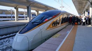 China launches the world’s fastest driverless train speeding up to 350km/h