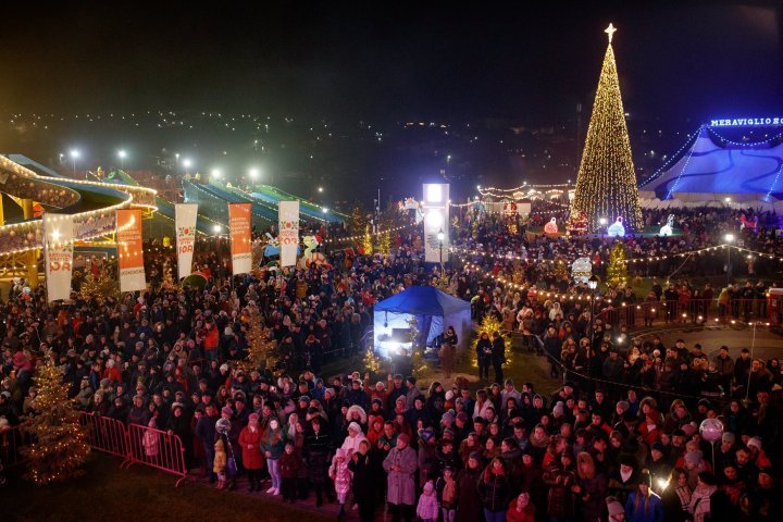 Orhei Christmas Fair beats record to receive almost hundred of thousand of visitors in two weeks 