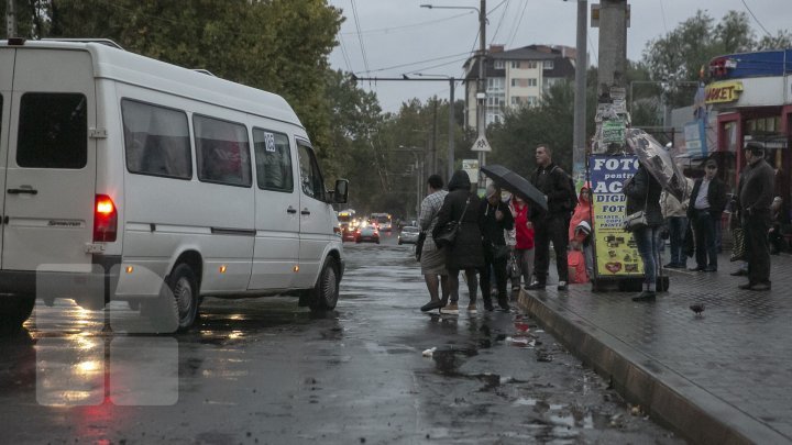 How a travel with Chisinau minibus looks like even with higher tariff (photo report)