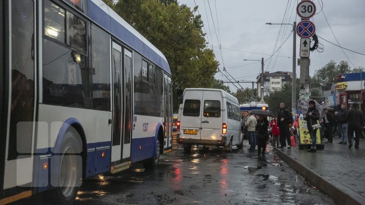 How a travel with Chisinau minibus looks like even with higher tariff (photo report)