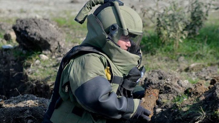 Nearly 7700 explosives liquidated last year in many Moldovan localities 