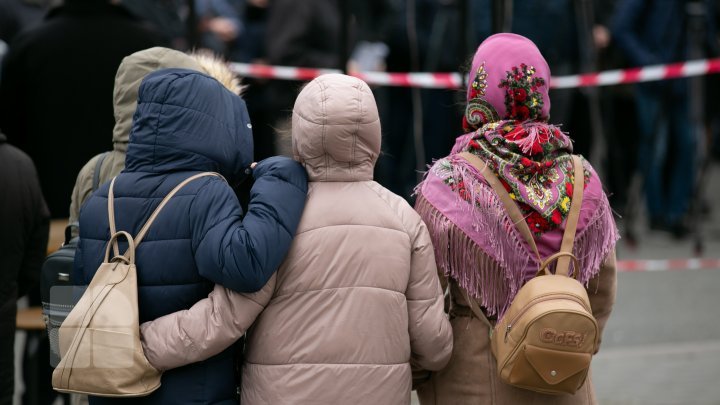 First day of spring marked with protests, commemoration, violence and blocked traffic (photo report) 