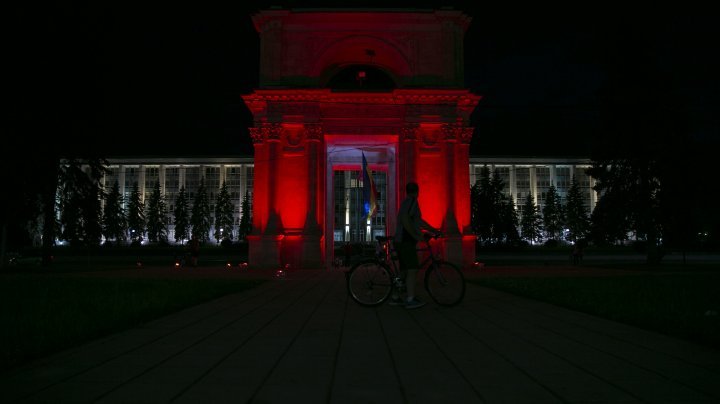 Chisinau night lights (photo reports)