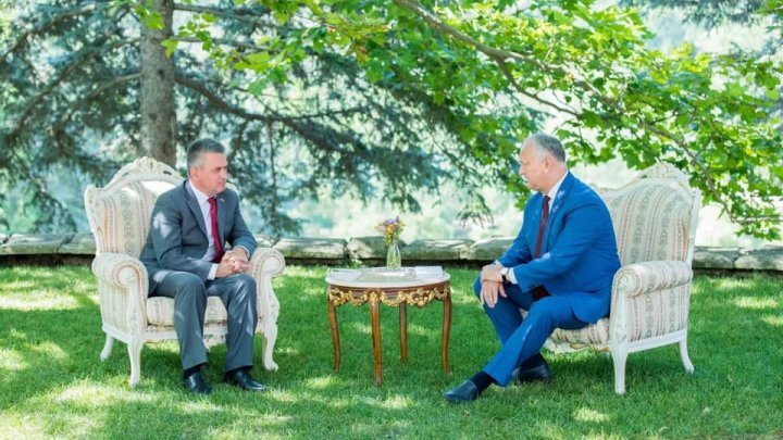 Topics discussed at meeting between Igor Dodon and Vadim Krasnoselski (photos) 