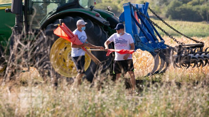 Moldovan farmers affected by drought and hail could receive money from Russia 