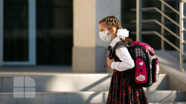  Students aged over 10 must wear facial masks in classrooms and during break time