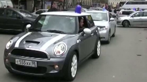 Duma de Stat din Rusia urmează să discute o lege, care ar impune restricţii asupra folosirii girofarurilor pe automobile