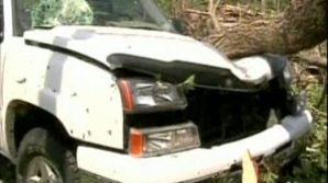 Cel puţin zece persoane au murit, iar alte câteva zeci au fost rănite după ce o tornadă puternică a lovit statul american Mississippi