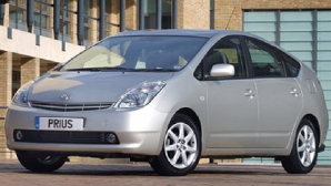 SUA vrea să dea o amendă record de 16,4 milioane de dolari companiei Toyota