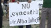 Proteste pe strada Alba Iulia: locuitori blocului 87 ar putea rămâne fără apartamentele pe care le-au procurat recent