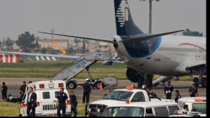 Doi bărbaţi, suspectați de acte de terorism, au fost reţinuţi pe aeroportul Tegel din Berlin 