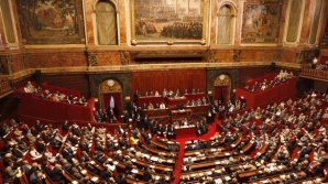 Britanicii își aleg azi deputații în Parlament