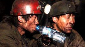 10 mineri au murit în urma unei explozii într-o mină din provincia Shanxi, din China 