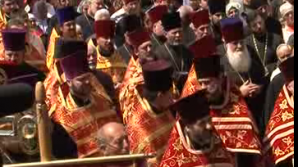 Astăzi, CEC va decide dacă va permite colectarea semnăturilor pentru organizarea unui referendum privind introducerea religiei în şcoli