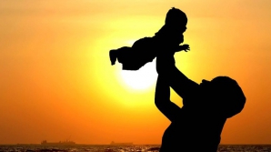 Două treimi din banii alocaţi pentru instituţiile rezidenţiale sunt folosite pentru a achita salarii, afirmă Tamara Plămădeală 