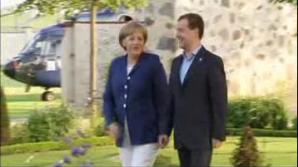 Ieri, Dmitri Medvedev a sosit la Berlin pentru a discuta cu cancelarul german Angela Merkel 