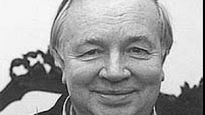 A murit poetul Andrei Voznesenski