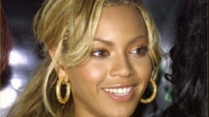 Cântăreaţa Beyonce a pierdut prima poziţie în topul artiştilor cu cele mai mari încasări 