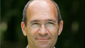 Ministrul Muncii francez, Eric Woerth, renunţă la funcţia de trezorier al partidului de guvernământ 