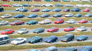 Modelele electrice şi cele ecologice sunt reginele Salonului Auto de la Paris 