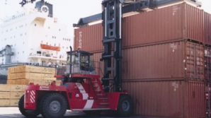 Moldova a exportat în primele cinci luni ale anului cu peste zece procente mai mult decât în aceeaşi perioada a lui 2009