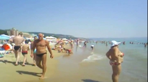 Peste 300 de mii de turişti de pe litoralul bulgar vor fi afectaţi de restricţiile livrărilor de electricitate