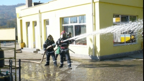 Doi oameni au murit şi alţi doi au fost răniţi într-un incendiu la o rafinărie din oraşul Huelva, Spania 