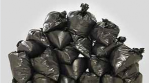 Trei moldoveni ascunşi în saci de gunoi, au  fost reţinuţi de grănicerii ucraineni