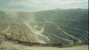 Cei 33 de mineri chilieni, salvaţi din subteran, declară că nu mai suportă celebritatea 