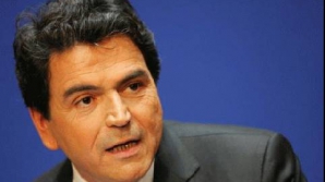 Francezii ameninţă România cu pierderea fondurilor de la UE dacă nu integrează romii 