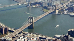 Podul Brooklyn a fost închis după ce a fost descoperit un colet suspect