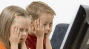 Peste 92 de mii de copii din Moldova au părinţi plecaţi peste hotare