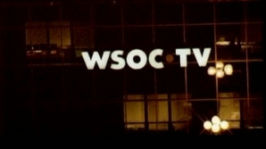 O femeie înarmată a pătruns în holul unei televiziuni din SUA, ameninţând cu suicid dacă nu i se dă timp de emisie în direct