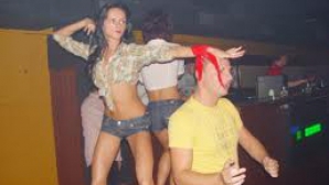 Sfatul cardiologilor: O petrecere pe săptămână ne menţine inima sănătoasă