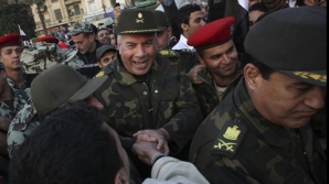 70 la sută dintre egipteni au votat pentru modificarea Constituţiei 