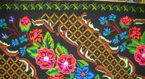 Biden a plecat de la Chişinău cu un covor moldovenesc 