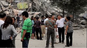 Muncitori chinezi salvaţi dintr-un tunel rutier surpat