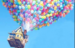 Uimitor: O casă ridicată de baloane la 3 km înălţime VEZI VIDEO