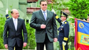 Băsescu către Lupu: Aveţi grijă ce faceţi cu banii noştri!