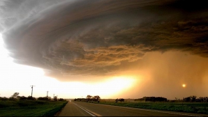 Furtunile violente şi tornadele au ucis 7 oameni în SUA